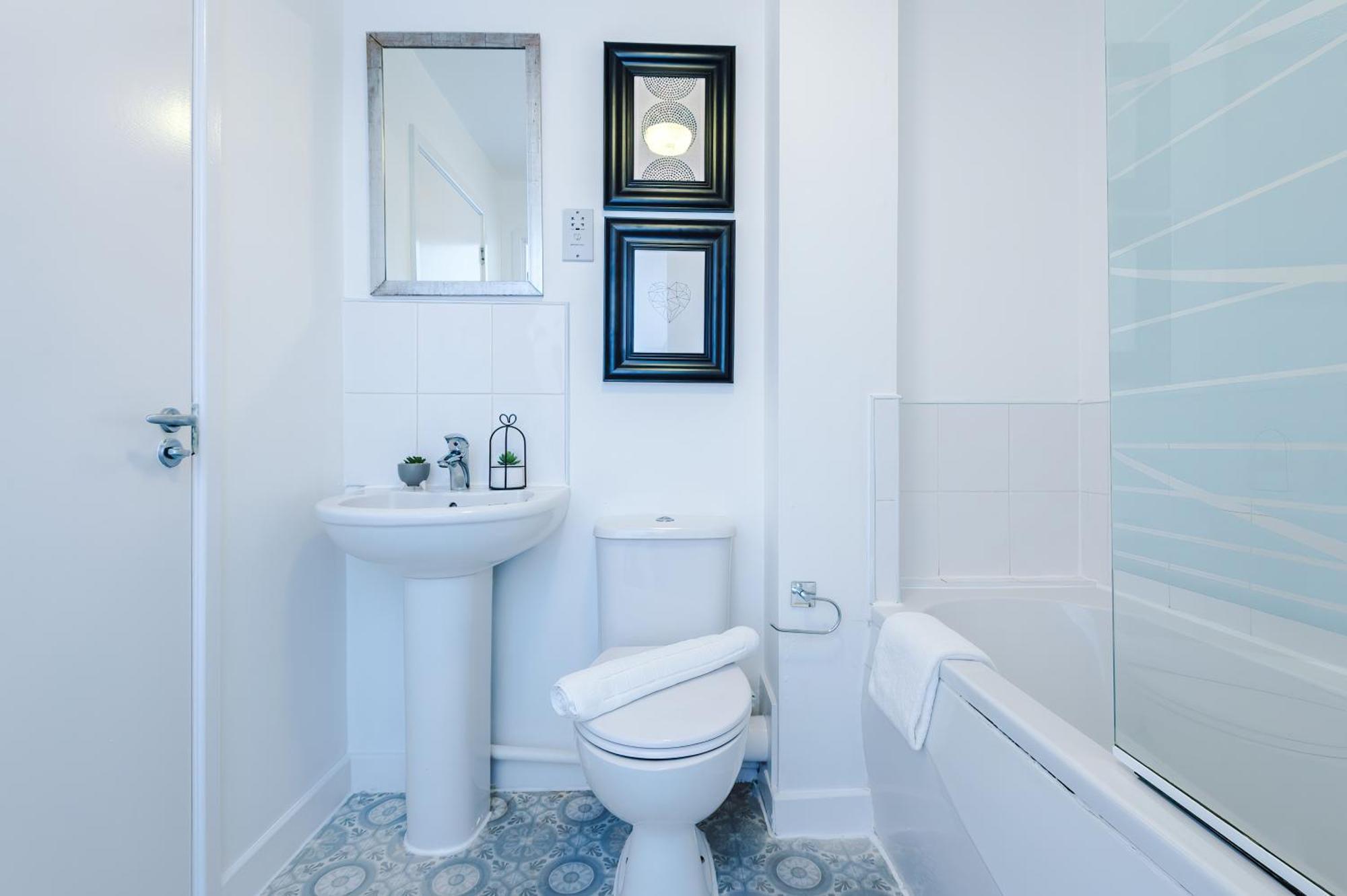 The Consort Serviced Apartment Coventry Extérieur photo